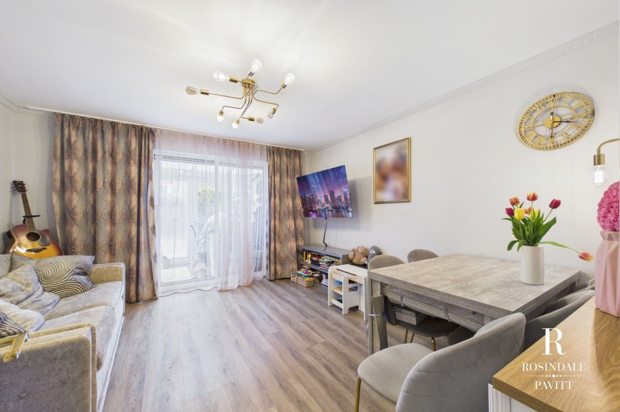 Images for Eindhoven Close, Carshalton, SM5 EAID:434814747 BID:aff39acb-7ffa-433a-9c3e-047d5e64e2ac