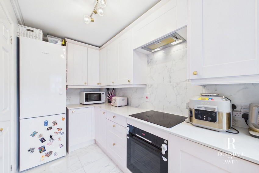 Images for Eindhoven Close, Carshalton, SM5 EAID:434814747 BID:aff39acb-7ffa-433a-9c3e-047d5e64e2ac