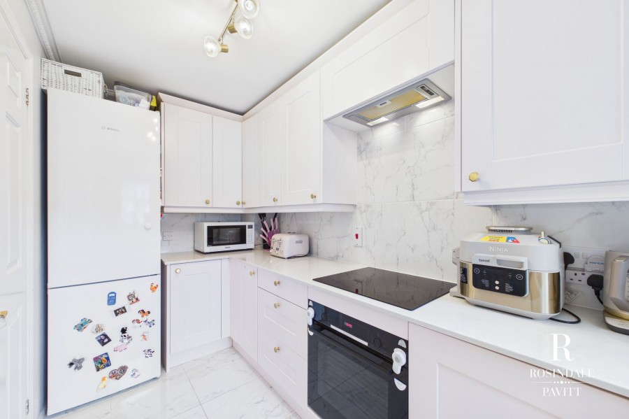 Images for Eindhoven Close, Carshalton, SM5 EAID:434814747 BID:aff39acb-7ffa-433a-9c3e-047d5e64e2ac
