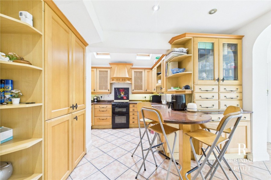 Images for The Park, Carshalton, SM5 EAID:434814747 BID:aff39acb-7ffa-433a-9c3e-047d5e64e2ac