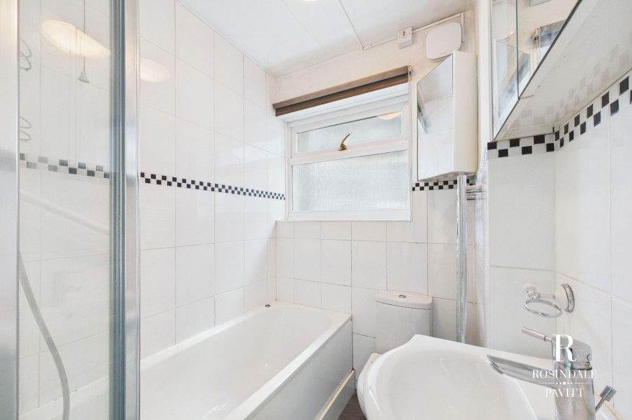 Images for Wrythe Lane, Carshalton, SM5 EAID:434814747 BID:aff39acb-7ffa-433a-9c3e-047d5e64e2ac