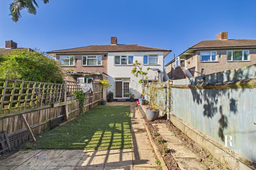 Images for Wrythe Lane, Carshalton, SM5 EAID:434814747 BID:aff39acb-7ffa-433a-9c3e-047d5e64e2ac