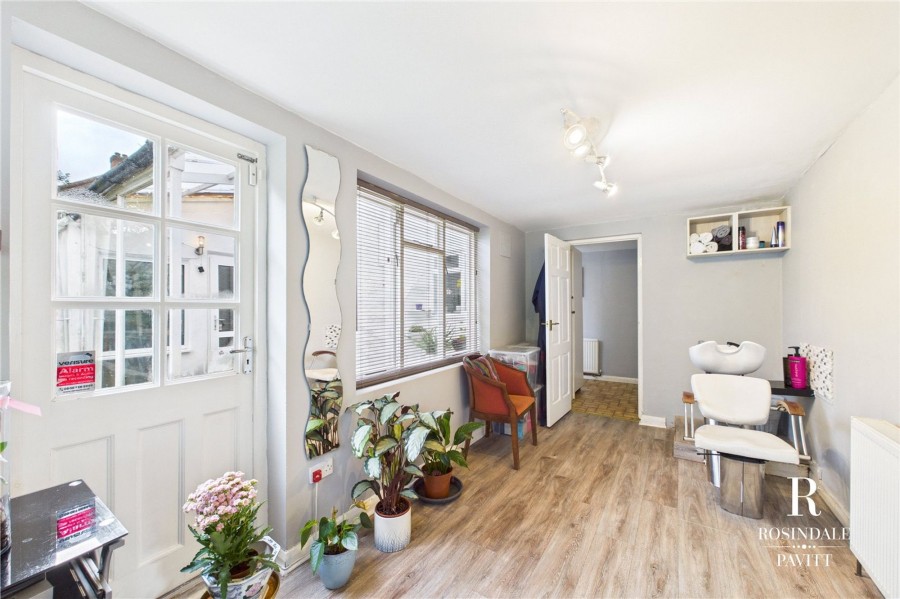 Images for Brancaster Lane, Purley, CR8 EAID:434814747 BID:aff39acb-7ffa-433a-9c3e-047d5e64e2ac