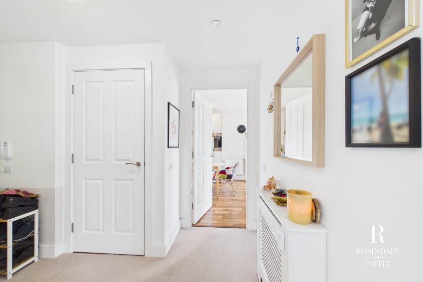 Images for Peony Drive, Mitcham Junction, CR4 EAID:434814747 BID:aff39acb-7ffa-433a-9c3e-047d5e64e2ac