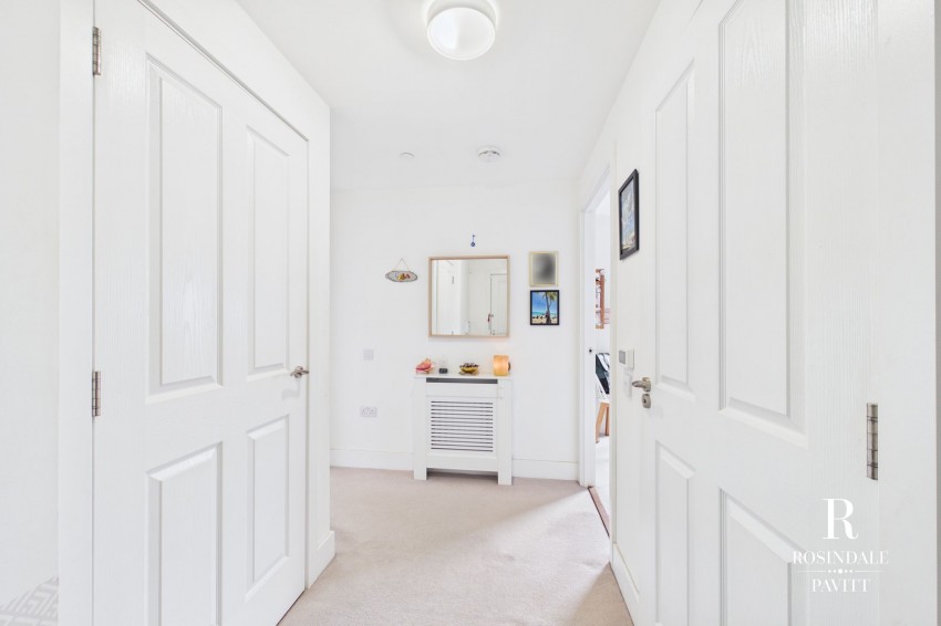 Images for Peony Drive, Mitcham Junction, CR4 EAID:434814747 BID:aff39acb-7ffa-433a-9c3e-047d5e64e2ac
