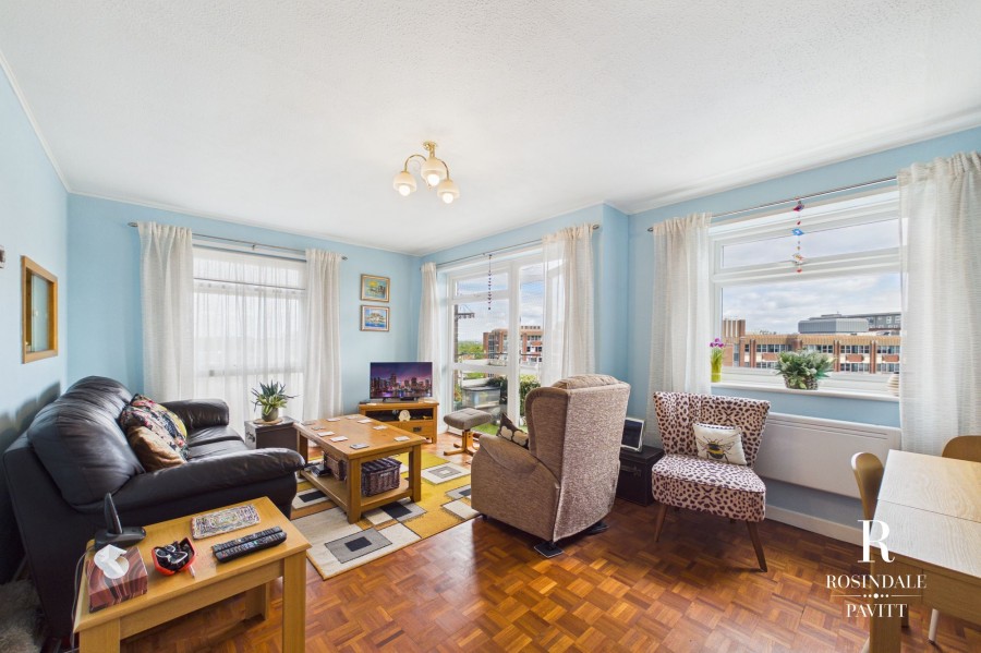Images for Hendfield Court, Beddington Gardens, SM6 EAID:434814747 BID:aff39acb-7ffa-433a-9c3e-047d5e64e2ac