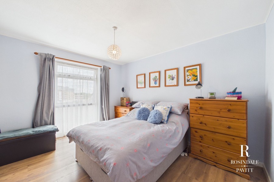 Images for Hendfield Court, Beddington Gardens, SM6 EAID:434814747 BID:aff39acb-7ffa-433a-9c3e-047d5e64e2ac