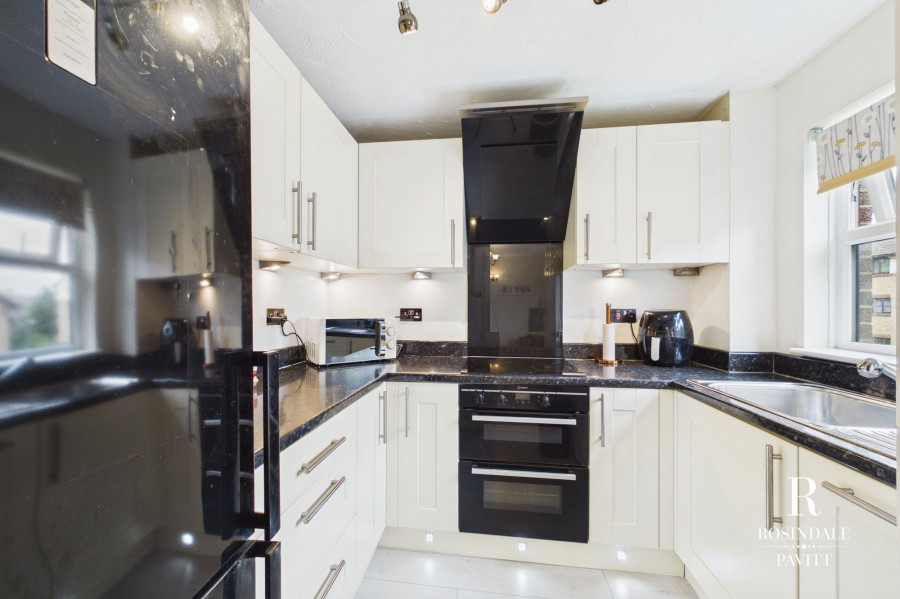 Images for Foxglove Way, Wallington, SM6 EAID:434814747 BID:aff39acb-7ffa-433a-9c3e-047d5e64e2ac