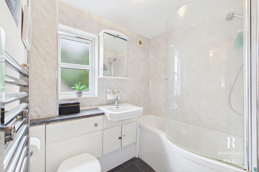 Images for Foxglove Way, Wallington, SM6 EAID:434814747 BID:aff39acb-7ffa-433a-9c3e-047d5e64e2ac