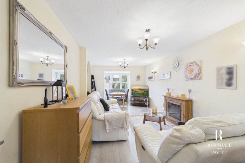 Images for Foxglove Way, Wallington, SM6 EAID:434814747 BID:aff39acb-7ffa-433a-9c3e-047d5e64e2ac