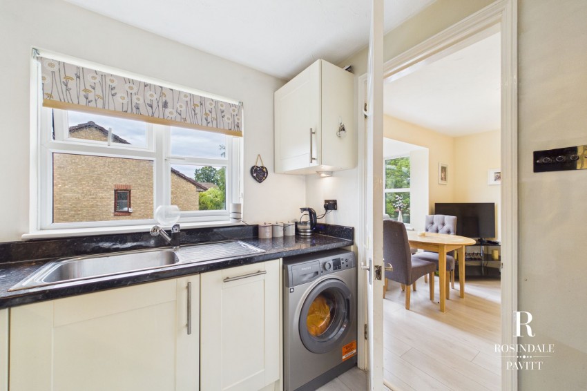 Images for Foxglove Way, Wallington, SM6 EAID:434814747 BID:aff39acb-7ffa-433a-9c3e-047d5e64e2ac
