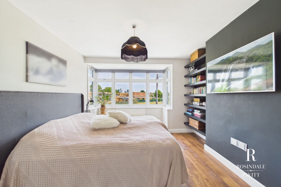 Images for Sheen Way, Wallington, SM6 EAID:434814747 BID:aff39acb-7ffa-433a-9c3e-047d5e64e2ac