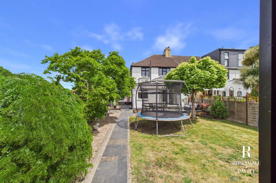Images for Sheen Way, Wallington, SM6 EAID:434814747 BID:aff39acb-7ffa-433a-9c3e-047d5e64e2ac