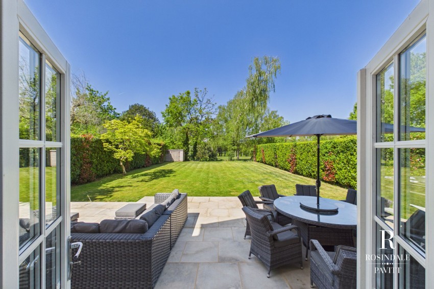 Images for How Lane, Chipstead, CR5 EAID:434814747 BID:aff39acb-7ffa-433a-9c3e-047d5e64e2ac