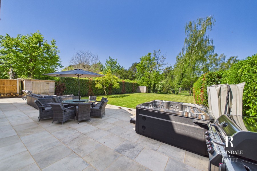 Images for How Lane, Chipstead, CR5 EAID:434814747 BID:aff39acb-7ffa-433a-9c3e-047d5e64e2ac