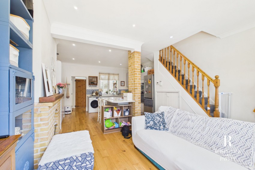 Images for Bernard Road, Wallington, SM6 EAID:434814747 BID:aff39acb-7ffa-433a-9c3e-047d5e64e2ac