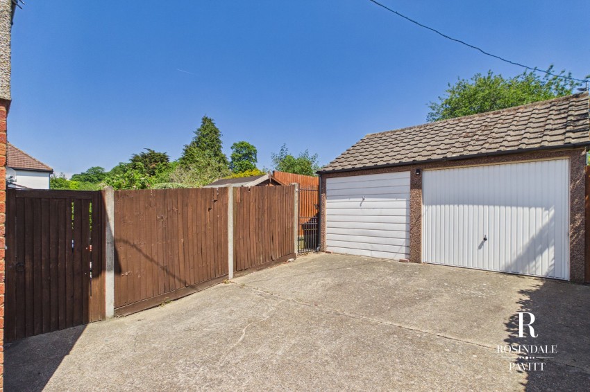 Images for Rookwood Avenue, Wallington, SM6 EAID:434814747 BID:aff39acb-7ffa-433a-9c3e-047d5e64e2ac