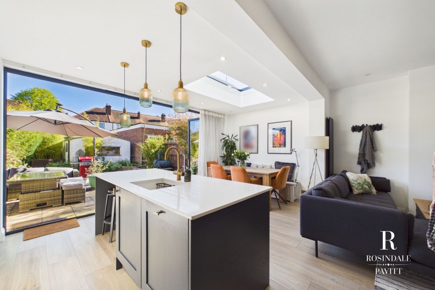 Images for Godalming Avenue, Wallington, SM6 EAID:434814747 BID:aff39acb-7ffa-433a-9c3e-047d5e64e2ac