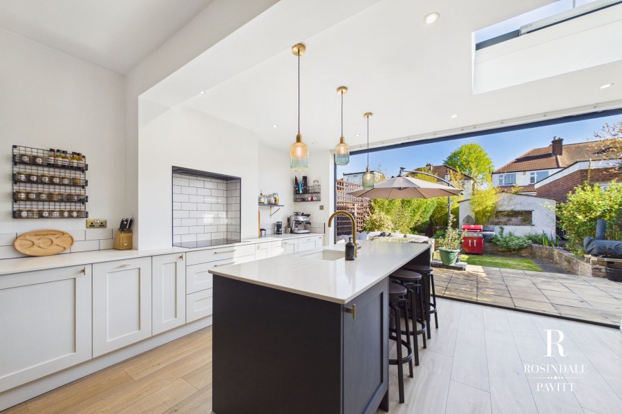 Images for Godalming Avenue, Wallington, SM6 EAID:434814747 BID:aff39acb-7ffa-433a-9c3e-047d5e64e2ac