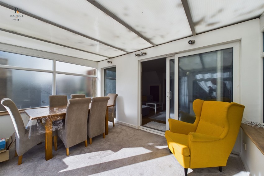 Images for Hanover Close, Cheam, SM3 EAID:434814747 BID:aff39acb-7ffa-433a-9c3e-047d5e64e2ac