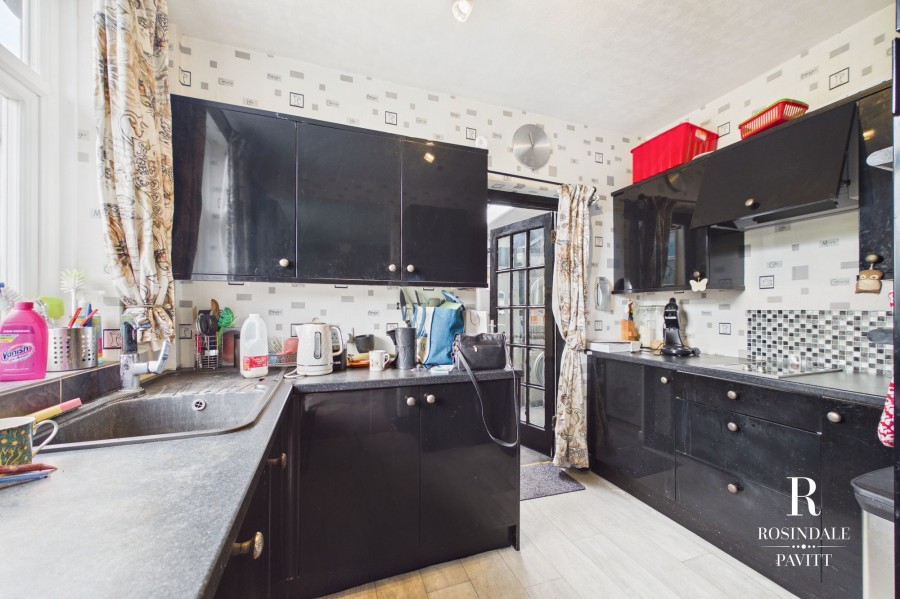 Images for Stanley Park Road, Wallington, SM6 EAID:434814747 BID:aff39acb-7ffa-433a-9c3e-047d5e64e2ac